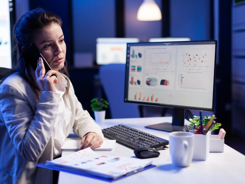 Contabilidade 100% Digital vs. Robôs